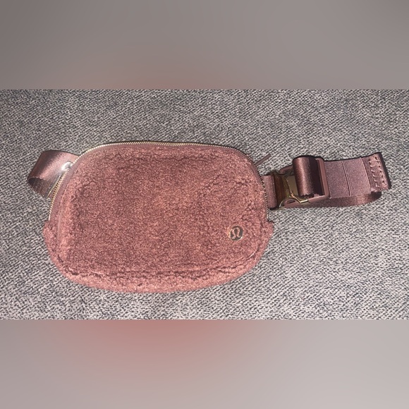 lululemon athletica Accessories - Lululemon Brown Sherpa Belt Bag